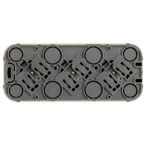 Розетка с предварительным подключением Legrand Quteo 782268 (слоновая кость)