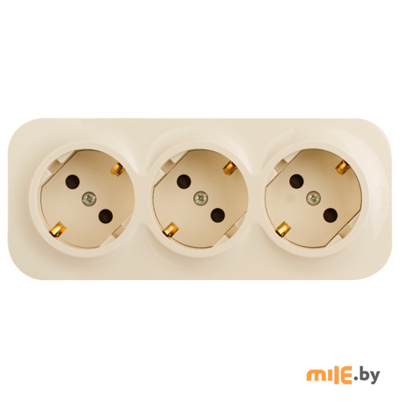 Розетка с предварительным подключением Legrand Quteo 782268 (слоновая кость)