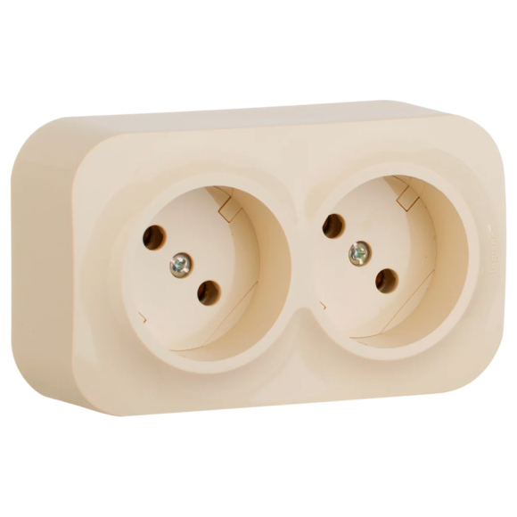Розетка моноблок с предварительным подключением Legrand Quteo 782261 (слоновая кость)