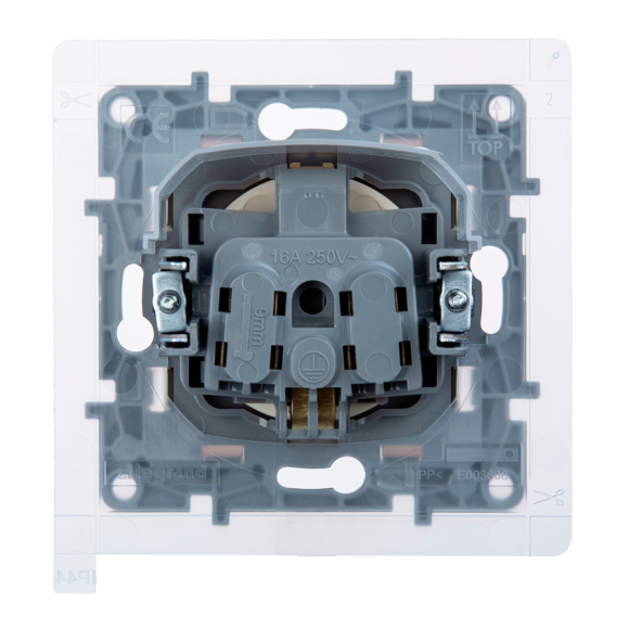 Розетка с крышкой Legrand Etika 672326 (слоновая кость)