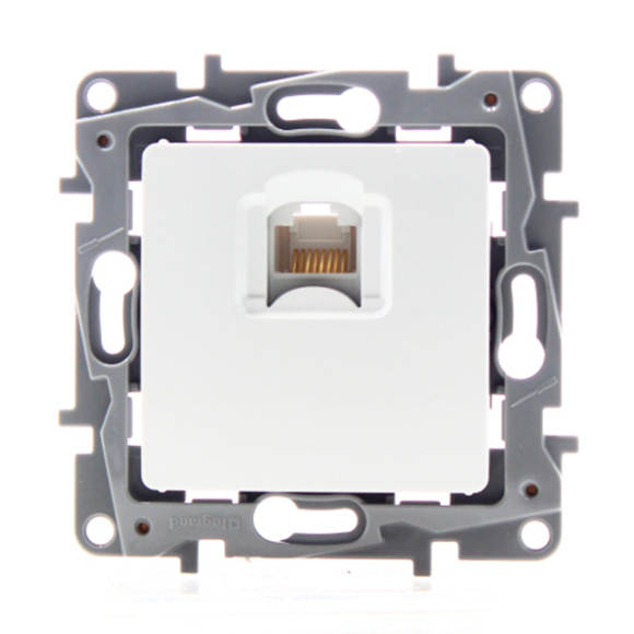 Розетка Legrand Etika 672241 (белый)